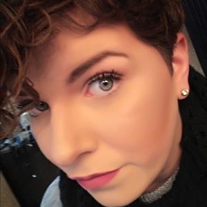 Meet your Posher, Kaitlyn
